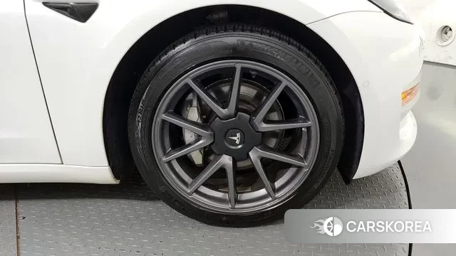 Tesla Model 3 id 3017472 из Кореи 15