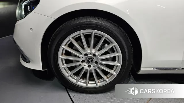 Mercedes-Benz E-Class W213 id 3508227 из Кореи 15