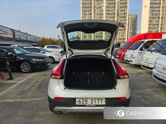 Volvo V40 Cross-Country id 3339469 из Кореи 11