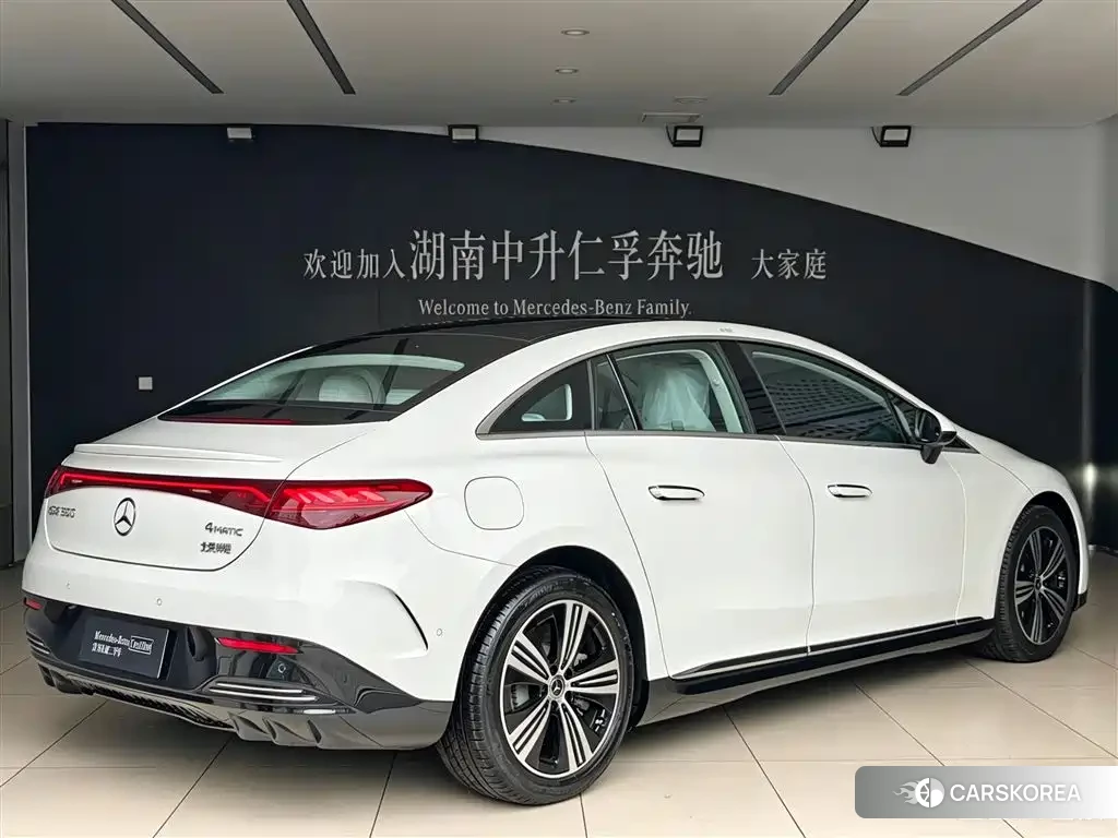 Mercedes-Benz EQE id 4545854 из Китая 9