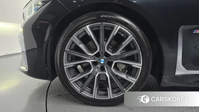 BMW 7 Series (G11) id 3698230 из Кореи 15