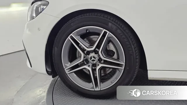 Mercedes-Benz E-Class W213 id 2963855 из Кореи 15