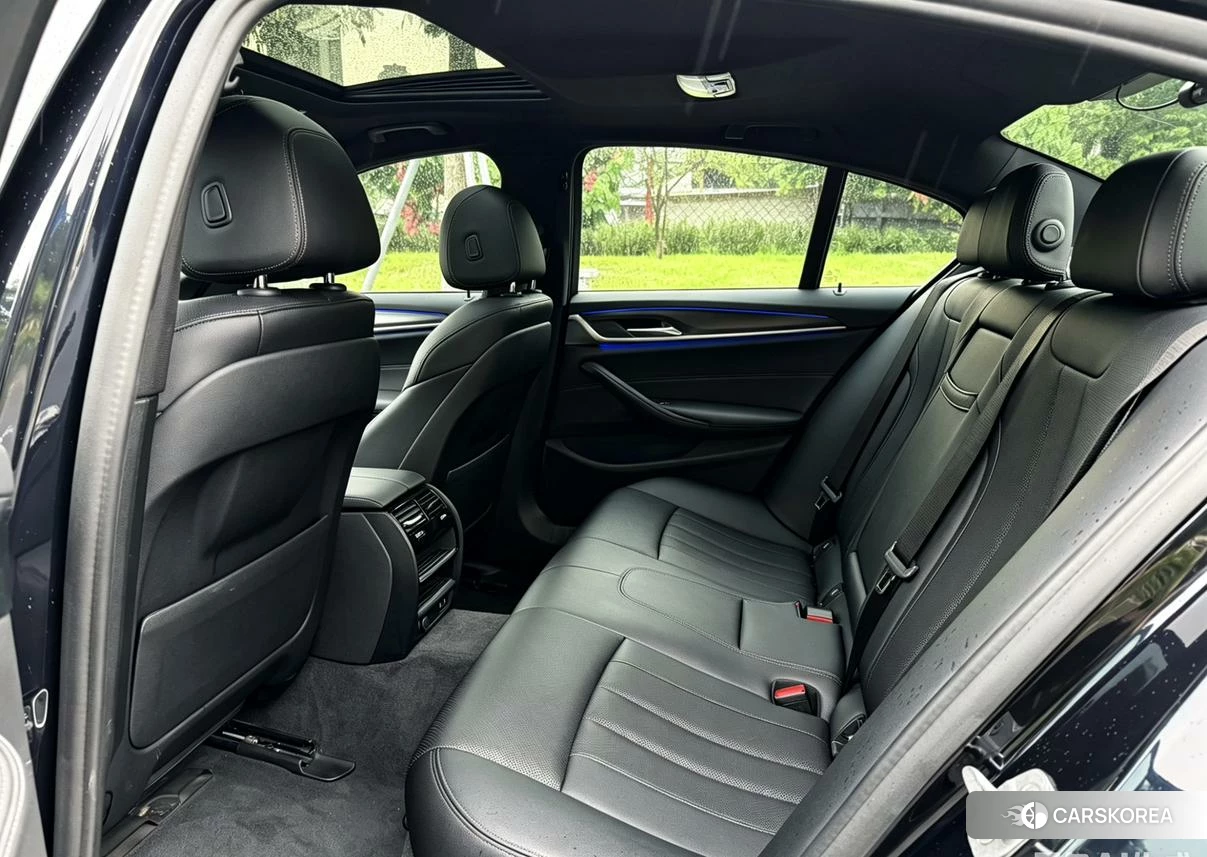 BMW 5 series (imported) 2020 Черный из Китая, фото 5