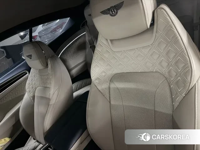 Bentley Continental GT 3rd Generation 2021 Небесно-голубой из Кореи, фото 5