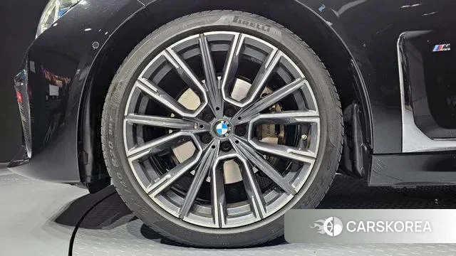 BMW 7 Series (G11) id 3028782 из Кореи 15