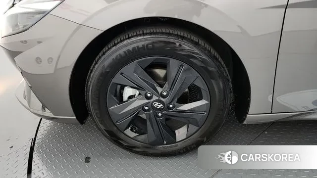 Hyundai Avante Hybrid (CN7) id 3503588 из Кореи 15