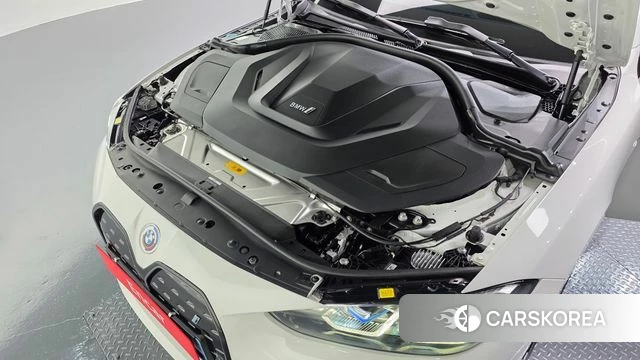 BMW i4 id 4696062 из Кореи 28