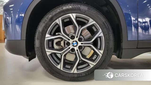 BMW X1 (F48) id 3757493 из Кореи 15