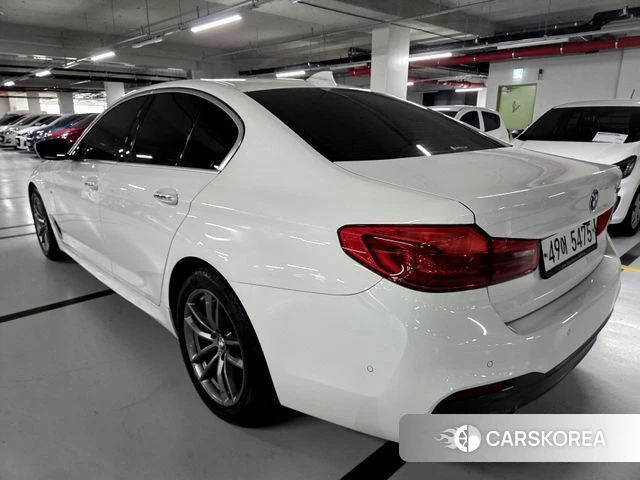 BMW 5 Series (G30) id 3821086 из Кореи 13