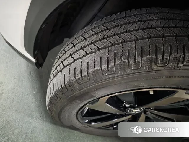 Lexus NX300h id 3636402 из Кореи 13