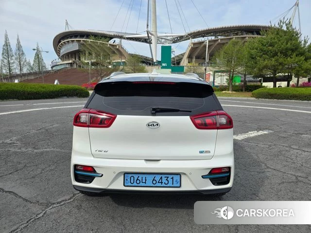 Kia Niro EV id 4392609 из Кореи 15