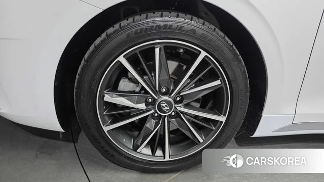 Hyundai The New Grandeur IG id 4429797 из Кореи 15