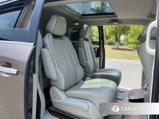 Buick GL8 id 4209893 из Китая 16