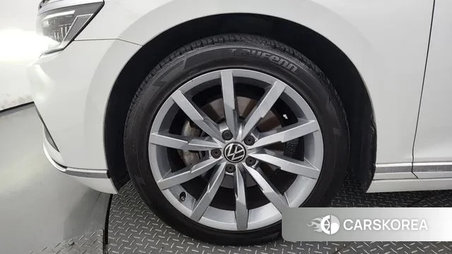 Volkswagen Passat GT (B8) id 3138642 из Кореи 15