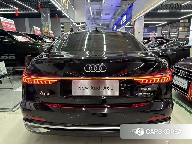 Audi A6L 2023 Черный из Китая, фото 5