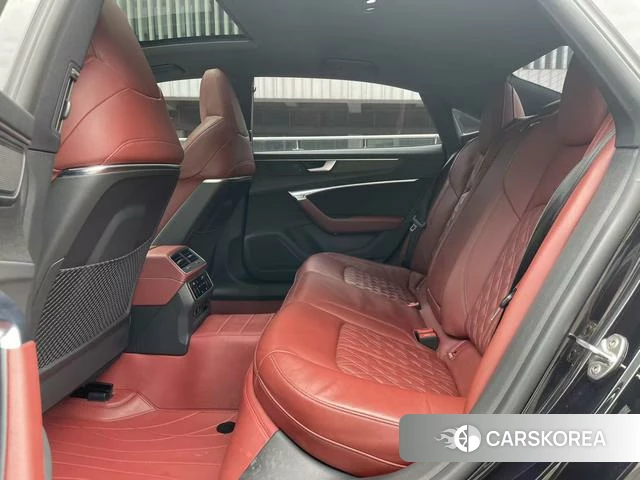 Audi A7L id 4265963 из Китая 13