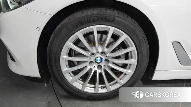 BMW 5 Series (G30) id 4677593 из Кореи 25