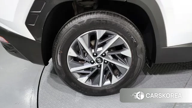 Hyundai Tucson (NX4) id 3635251 из Кореи 15