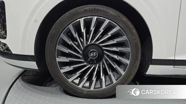 Hyundai Grandeur Hybrid (GN7) id 3026800 из Кореи 15