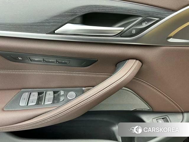 BMW 5 series id 4257303 из Китая 29