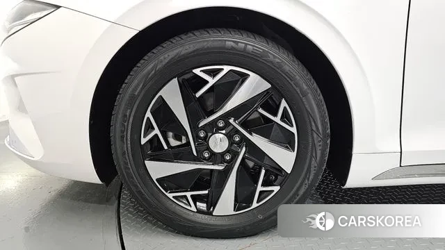 Hyundai The New Grandeur IG Hybrid id 2999004 из Кореи 15