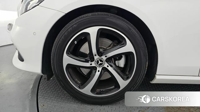 Mercedes-Benz E-Class W213 id 4294416 из Кореи 26