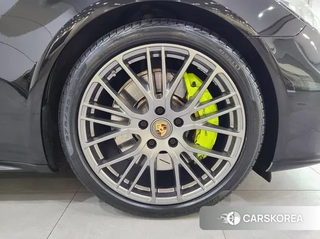 Porsche Panamera (971) id 3620422 из Кореи 15