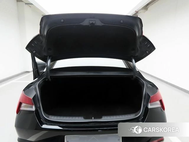 Hyundai Avante Hybrid (CN7) id 3871482 из Кореи 15