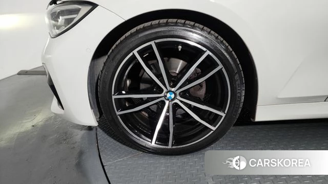BMW 3 Series (G20) id 4267393 из Кореи 29