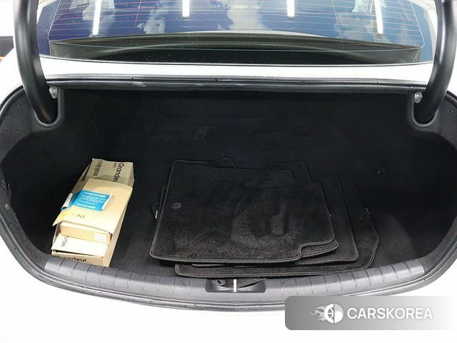 Hyundai The New Grandeur IG id 4401828 из Кореи 15