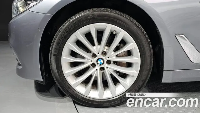 BMW 5 Series (G30) id 2699503 из Кореи 15