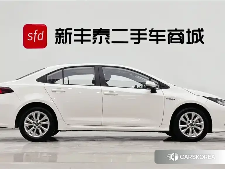 Toyota Corolla id 4545780 из Китая 26