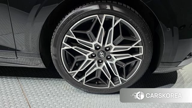 Hyundai Grandeur Hybrid (GN7) id 3864913 из Кореи 15