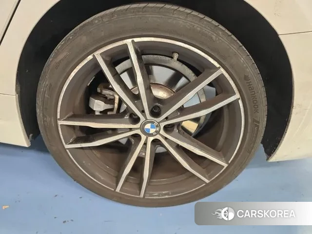 BMW 3 Series (G20) id 3373774 из Кореи 8