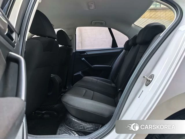 Volkswagen Bora id 4258093 из Китая 10