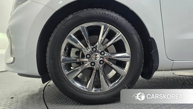 Kia The New Carnival id 4424449 из Кореи 29