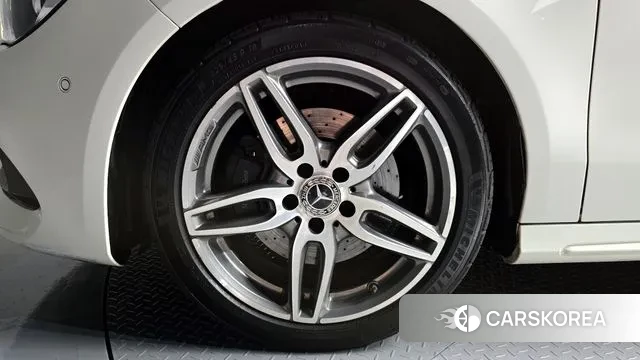 Mercedes-Benz CLA-Class C117 id 3039557 из Кореи 15