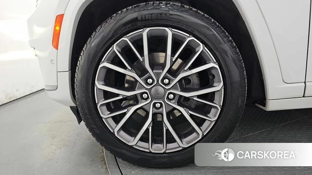 Jeep Grand Cherokee (WL) id 3904072 из Кореи 15