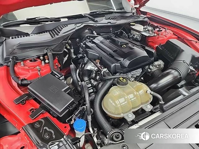 Ford Mustang 2021 Красный из Кореи, фото 5