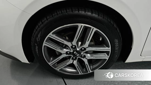 Kia Come New K3 id 3880142 из Кореи 15