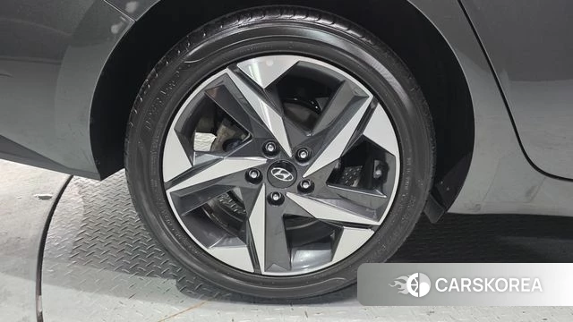 Hyundai Avante (CN7) id 3965807 из Кореи 15