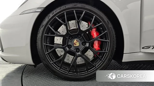 Porsche 911(992) id 3726145 из Кореи 15