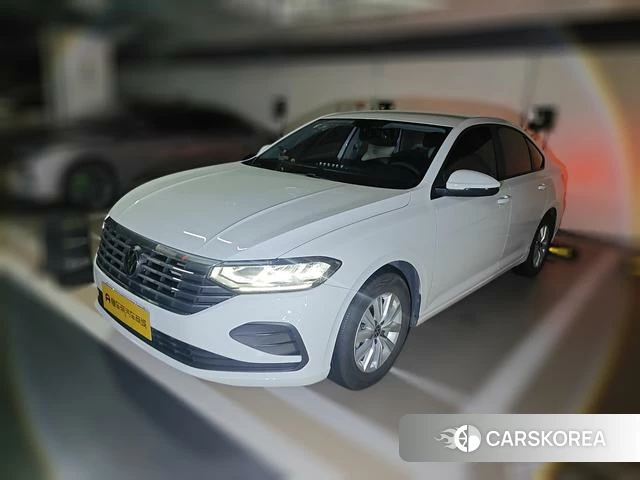 Volkswagen Lavida 2022 Белый из Китая, фото 5