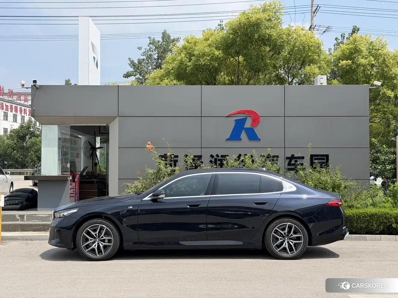 BMW i5 2025 Черный из Китая, фото 5