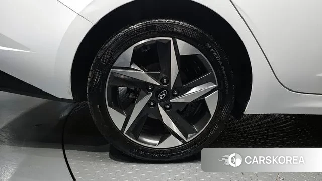 Hyundai Avante (CN7) id 3407090 из Кореи 15