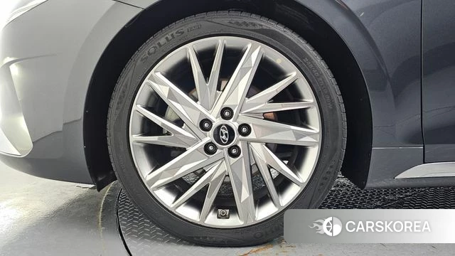 Hyundai The New Grandeur IG id 4736005 из Кореи 32
