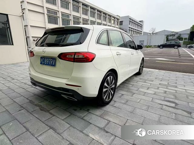 Mercedes-Benz Class B 2021 Белый из Китая, фото 5
