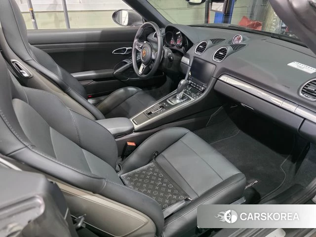 Porsche 718 Boxster id 3898813 из Кореи 7