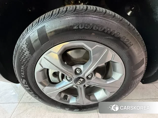 Kia Seltos id 3509306 из Кореи 15