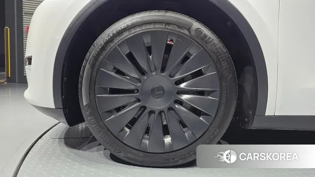 Tesla Model Y id 3037183 из Кореи 15